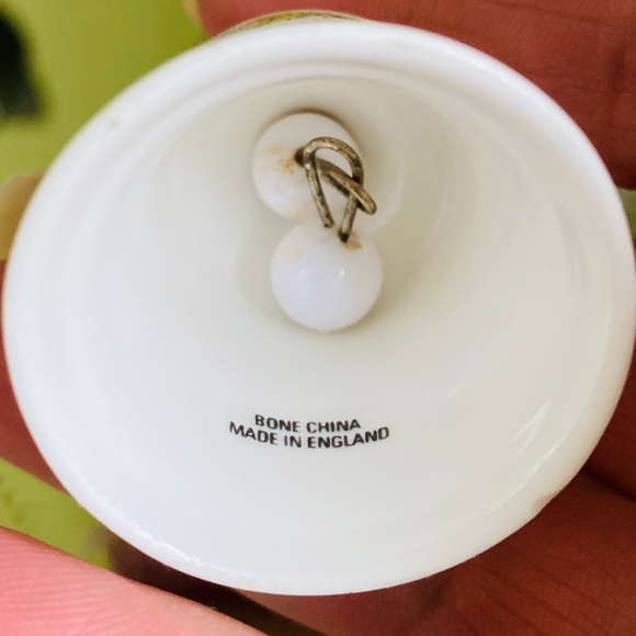 2 Souvenir mini bells - Picture 3 of 7